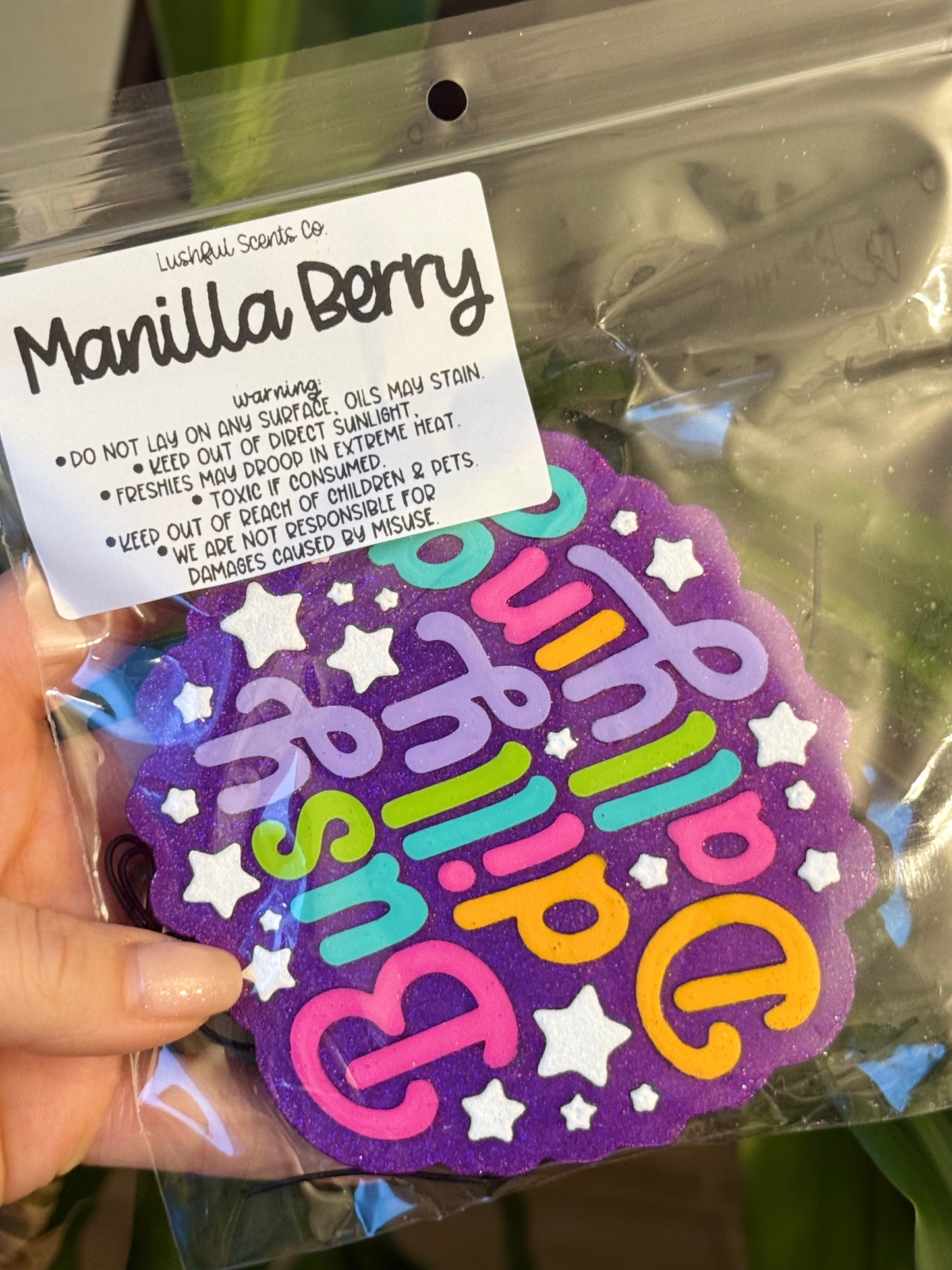 Busy dilly Dallying- Manila Berry