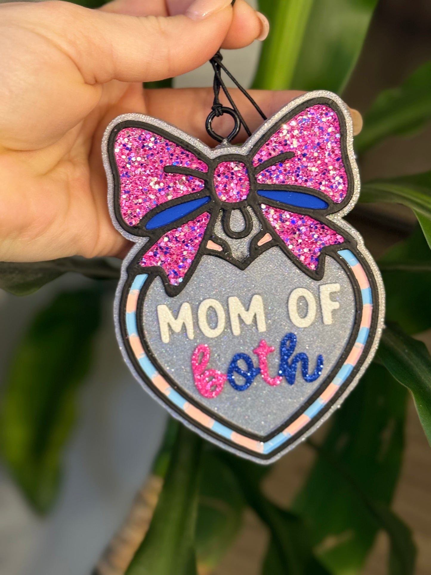 Mom of both- Island Bloom